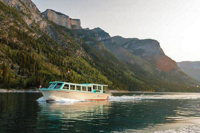 Canadian Rockies Banff Lake Minnewanka Boat Cruise